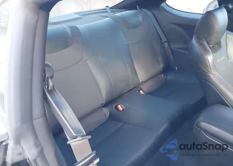 2015 Hyundai Genesis 3.8 R-Spec из США, поврежденный, VIN KMHHU6KJ8FU128631